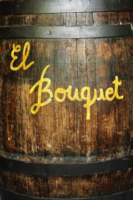 El Bouquet Hotell Pla de l'Ermita Exteriör bild